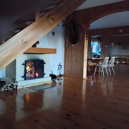 Nyaraló Half Of A Home, Large Garden, Terrace