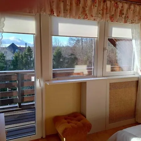 Nyaraló Half Of A Home, Large Garden, Terrace Szymbark