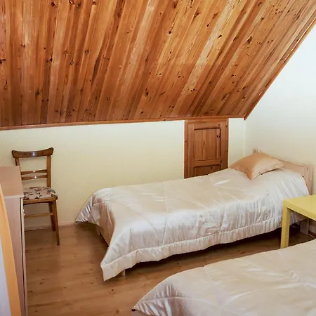 Dom wakacyjny Half Of A Home, Large Garden, Terrace Szymbark (Pomerania)