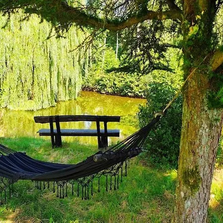 Half Of A Home, Large Garden, Terrace Nyaraló