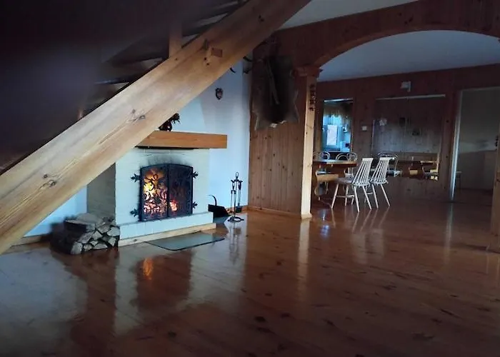 Dom wakacyjny Half Of A Home, Large Garden, Terrace