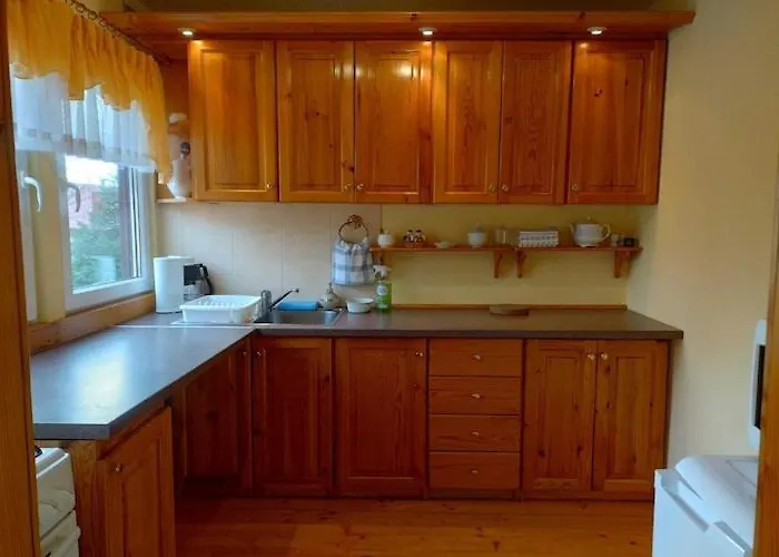 Dom wakacyjny Half Of A Home, Large Garden, Terrace