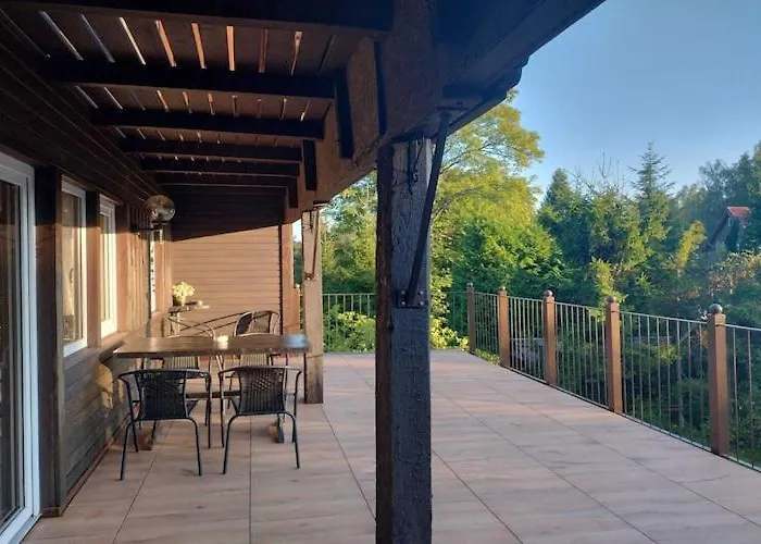 Half Of A Home, Large Garden, Terrace Dom wakacyjny Szymbark (Pomerania)